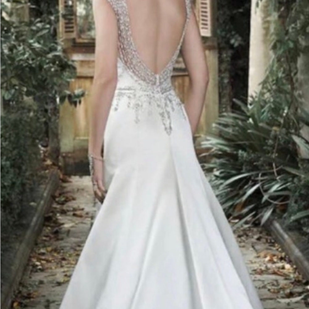 Maggie Sottero Alabaster Leandra Marie Dress - 10 - Picture 3 of 11